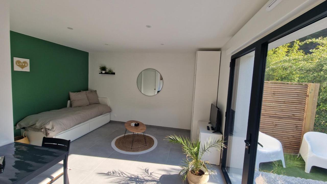 Le Patio : Studio Avec Exterieur Saint-Barthelemy-d'Anjou Exteriér fotografie