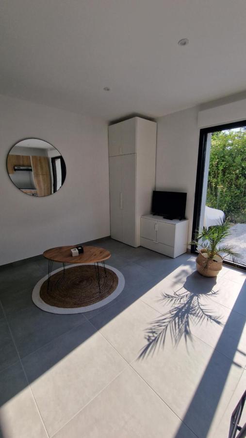 Le Patio : Studio Avec Exterieur Saint-Barthelemy-d'Anjou Exteriér fotografie
